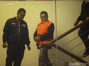Kabar Hasto Segera Diadili Terdengar Pengacara hingga Protes KPK