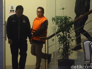 MAKI Bicara Adu Cerdas KPK di Balik Gugurnya Praperadilan Hasto