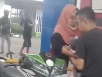 Wanita di Cianjur Melahirkan Sambil Berdiri saat Temani Suami Isi Bensin