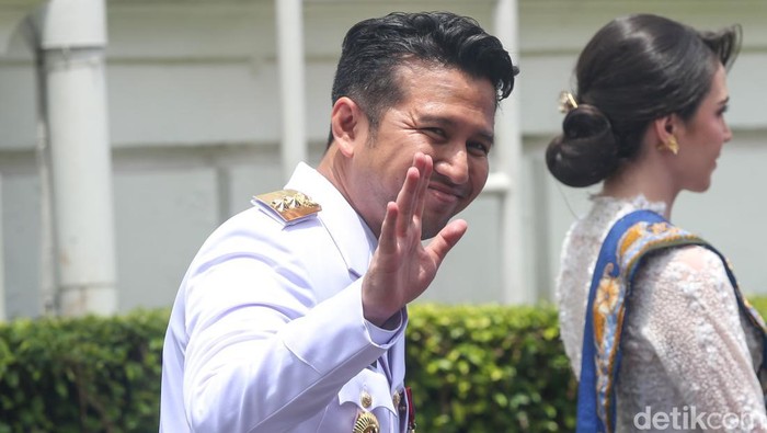 Wakil Gubernur Jawa Timur, Emil Elestianto Dardak, menghadiri acara pelantikan kepala dan wakil daerah di Istana Negara, Jakarta, Kamis (20/2/2025).