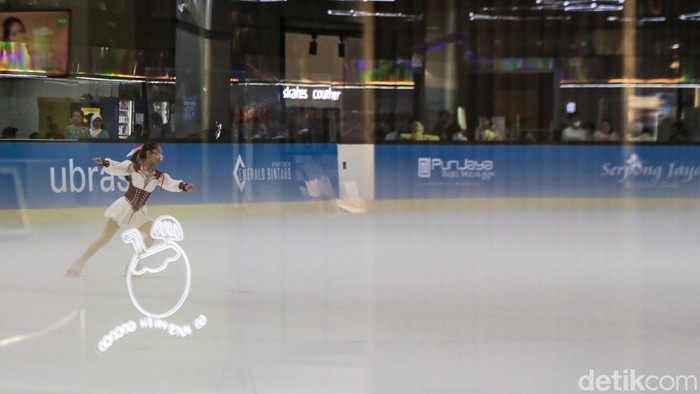 Turnamen ice skating Indonesia Ice Skating Open digelar lagi. Ada 450 peserta dan perwakilan negara tetangga.