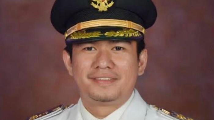 Bupati Bengkulu Utara, Arie Septia Adinata