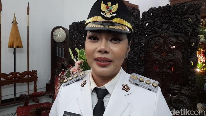 Bupati Brebes Paramitha Widya Kusuma, Jumat (21/2/2025).