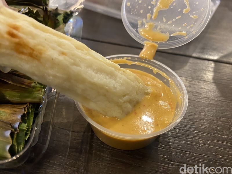 Di Dragon Point PIK 2 Bisa Jajan Bacang hingga Es Jelly Segar