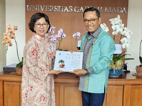 Dialog Tekagama Forum Gas & Petrokimia di Gedung Fakultas Teknik UGM, Sleman, Jumat (21/1/2025).