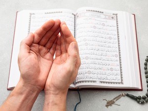 6 Amalan Hari Asyura 10 Muharram 2025 dengan Doa dan Dzikirnya