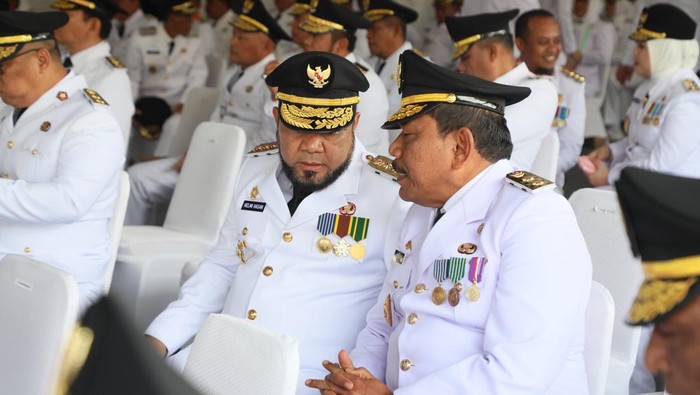 Gubernur Bengkulu Helmi Hasan.