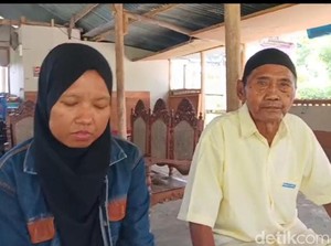 Tanda Tangan Kakek Hadi Beda di Akta Jual Beli yang Ditunjukkan BPN Ngawi