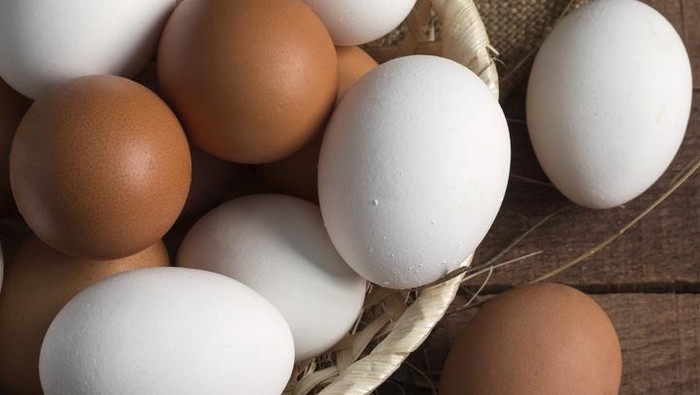 Benarkah Telur Kulit Cokelat Lebih Kaya Nutrisi? Ini Penjelasannya