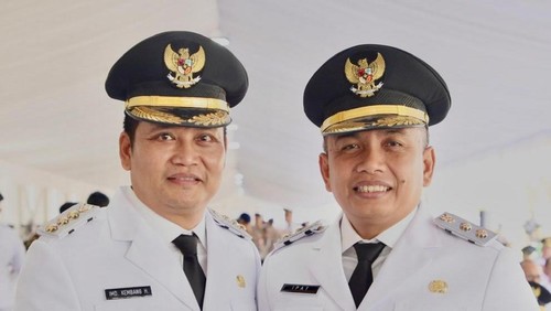 I Made Kembang Hartawan dan I Gede Ngurah Patriana Krisna dalam pelantikan di Istana Kepresidenan, Jakarta, Kamis (20/2/2025).