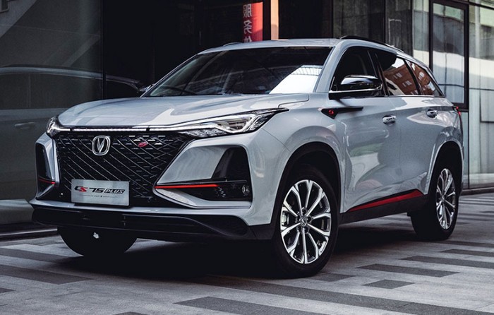 Mobil Changan.