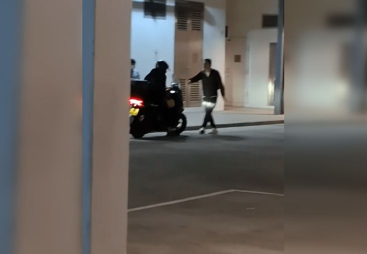 Tega! Pelanggan Bogem ke Ojol yang Antar Makanan Terlambat
