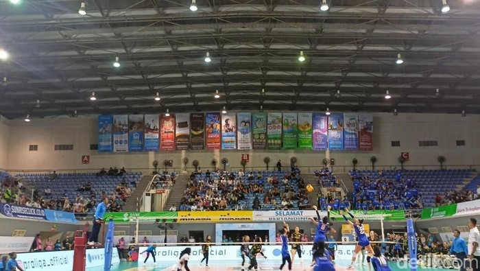 Pertandingan Bandung bjb Tandamata Vs Jakarta Electric PLN di Palembang