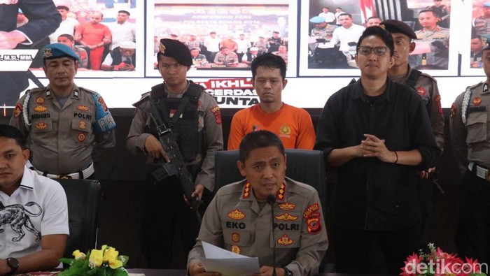 Polresta Bogor Kota mengungkap pembunuhan Rojali (45) yang terjadi pada 2024.