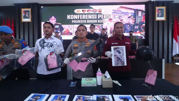 Polresta Bogor Kota mengungkap pembunuhan Rojali (45) yang terjadi pada 2024.