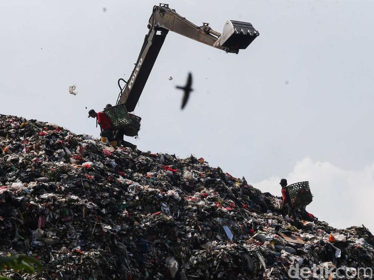 Potret TPA Cipeucang Tangsel yang Akan Ditutup KLH