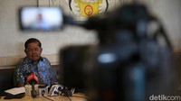Idrus menyampaikan bahwa retret ini wajib diikuti oleh semua kader Partai Golkar sebagai orientasi kerja dan pembekalan sebelum menjalankan tugas di pemerintahan.