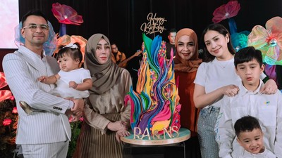 8 Foto Kejutan Ultah Nagita Slavina & Raffi Ahmad, Digelar Mewah dan Meriah