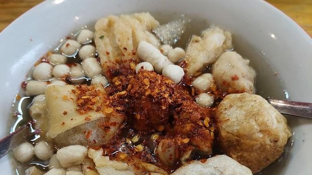 Mantap! 10 Tempat Makan Baso Aci Kenyal Gurih dan Bikin Nagih