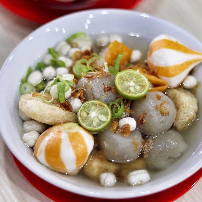 Mantap! 10 Tempat Makan Baso Aci Kenyal Gurih dan Bikin Nagih