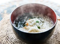 Unik! Kini Ada Garam Mandi Aroma Kaldu Udon di Jepang