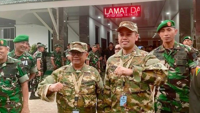 Bupati Blitar Rijanto ikut retret di Magelang