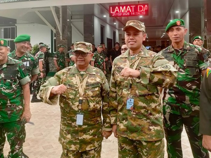Bupati Blitar Rijanto ikut retret di Magelang
