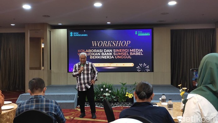 Direktur Bank Sumsel Babel Achmad Syamsudin