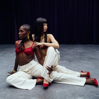 Lagu terbarunya yang menyiratkan pesan tentang female empowerment ini akan dirilis dalam album Ruby pada tanggal 7 Maret 2025. Jennie telah merilis satu per satu video klip untuk lagu solonya diawali dengan Mantra, ZEN, Love Hangover, dan terbaru ExtraL. Foto: dok. Instagram @jennierubyjane