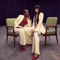 Sedangkan bikini merah yang dikenakan CEO ODD ATELIER itu merupakan koleksi Flower Swimsuit dari brand Oseree Swimwear seharga 200 dollar atau Rp 3,2 juta. Foto: dok. Instagram @jennierubyjane