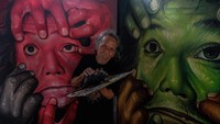 Karya lukis poster bioskop tersebut kini sebagai barang antik maupun kurator galeri untuk dipamerkan guna menambah wawasan generasi muda tentang seni rupa di Indonesia. 