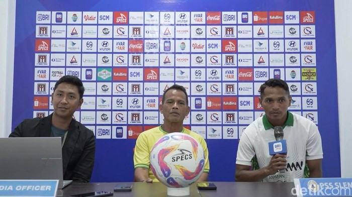 Jumpa pers PSS Sleman jelang menghadapi Malut United di Stadion Gelora Kie Raha, Ternate, Sabtu (22/2/2025).