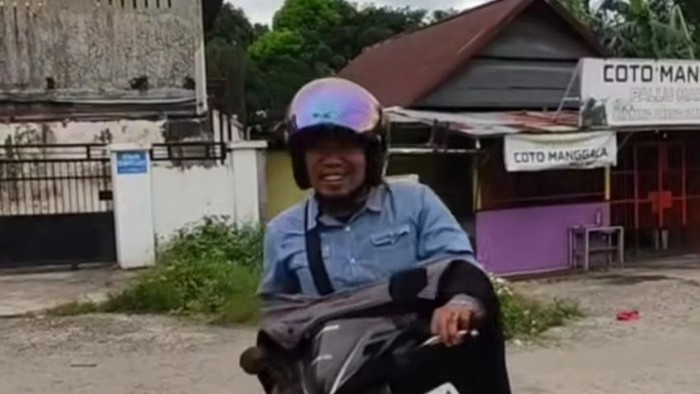 Oknum pengacara pamer KTA Peradi SAI saat ditegur melawan arah di Makassar.