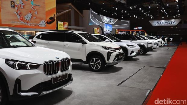 Pameran mobil IIMS 2025.