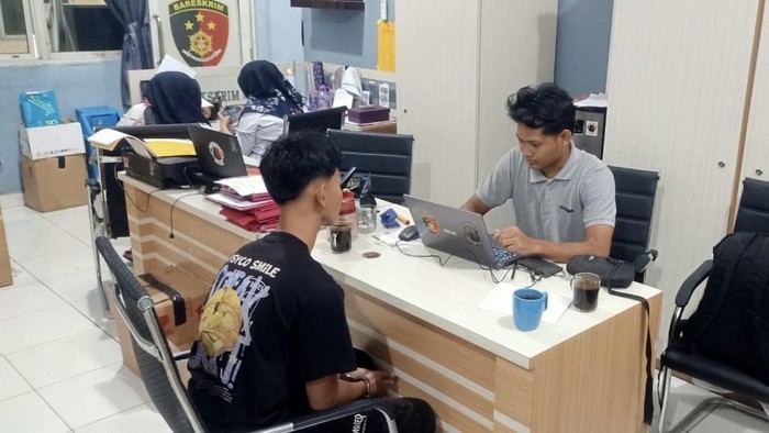 Pegawai rumah makan asal Sumsel diamankan polisi usai menghamili anak majikan di Bangka