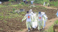 Pihak berwenang dan penduduk setempat telah memberi tahu Palang Merah tentang jenazah yang berserakan di seluruh kota. 