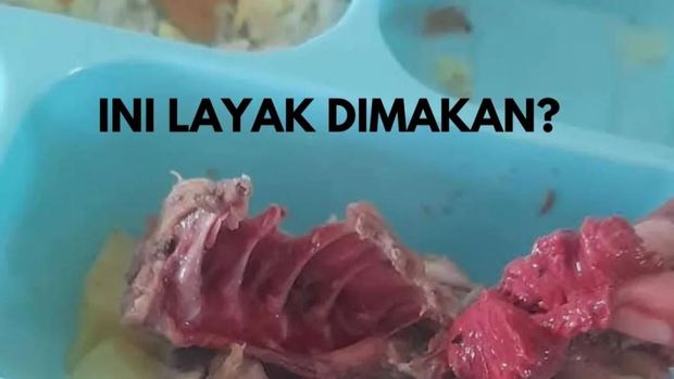 Penampakan daging yang masih berdarah diduga pada menu Makan Begizi Gratis di Sumba Timur, NTT. (Tangkapan layar)