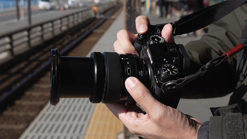 review lensa fujinon 16-80mm f4