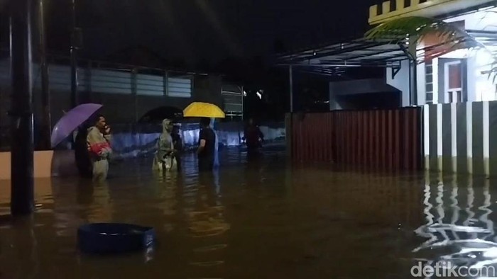 Rumah warga di Bandar Lampung terendam banjir