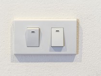 Cara Pasang Saklar Ganda dengan Benar, Ini Langkah-langkahnya