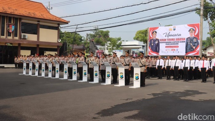 sertijab 8 Kapolsek - Kasat Reskoba di Bojonegoro