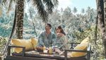 Vincent Verhaag Asyik Kulineran Bareng Istri dan Anak