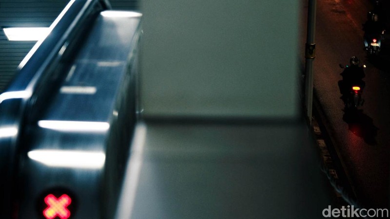 Saat ruang itu kehilangan sisi karena digitalisasi, bentuknya menjadi liar, penuh plot twist, abstrak dan sulit ditebak. Berikut potretnya.