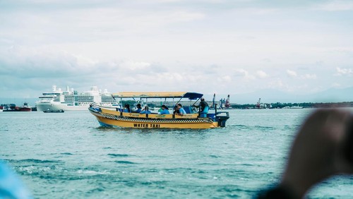 Water Taxi atau taksi air resmi beroperasi di Pelabuhan Benoa, Bali, Sabtu (22/2/2025).