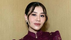Potret Cantik Aaliyah Massaid Pakai Kebaya saat Hamil