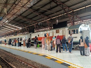 10 Perjalanan KA Daop Purwokerto Dibatalkan Imbas Evakuasi Kereta di Bekasi