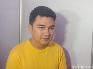 Aldi Taher Puji Rizky Febian yang Tetap Manggung Meski Begadang Urus Anak