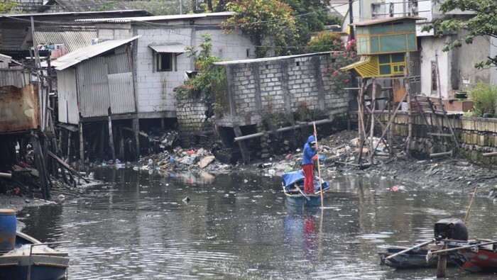 Normalisasi Sungai Kalianak untuk Cegah Banjir di 2 Kecamatan  di Kota Surabaya