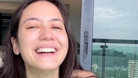 Ya Allah baru bangun tidur aja cantik banget, ungkap akun etrs****. Pev, sumpah ya cantik banget sih, tutur akun terd***. Tidak ada keburikannya ya Allah, komentar akun lainnya. Foto: instagram Pevita Pearce
