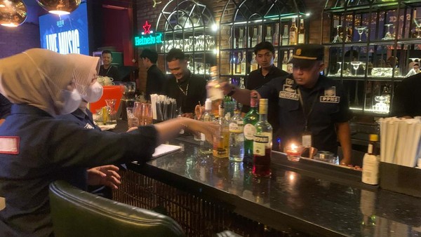 3 Kafe di Bogor Disegel Gegara Gelar Live DJ hingga Jual Miras Saat Ramadan